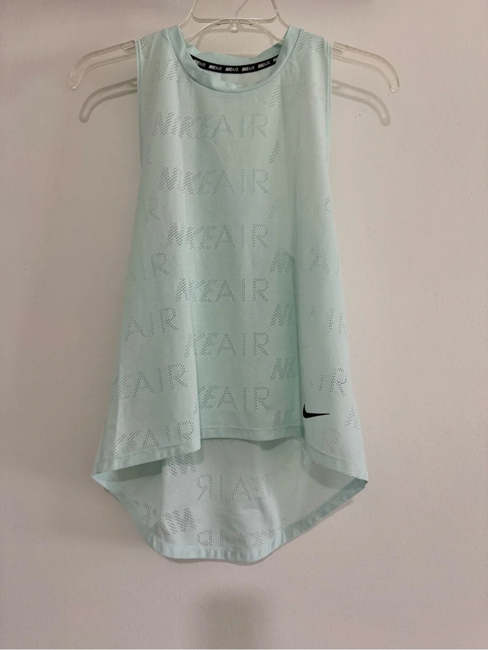 Nike Mint Green Sleeveless Training Tank with Subtle AIR Pattern
